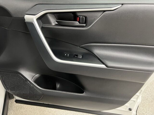 2025 Toyota RAV4 LE Highlands Ranch CO