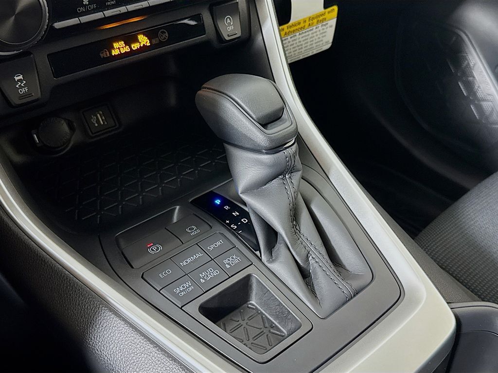 2025 Toyota RAV4 LE Kennewick WA