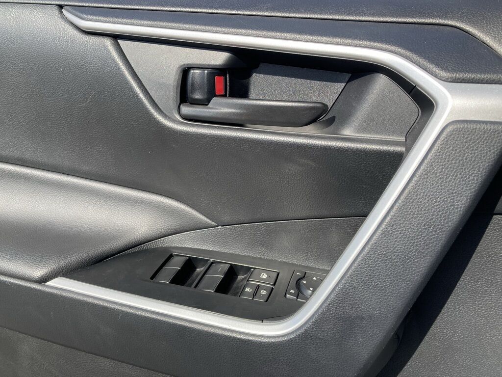 2025 Toyota RAV4 LE San Antonio TX