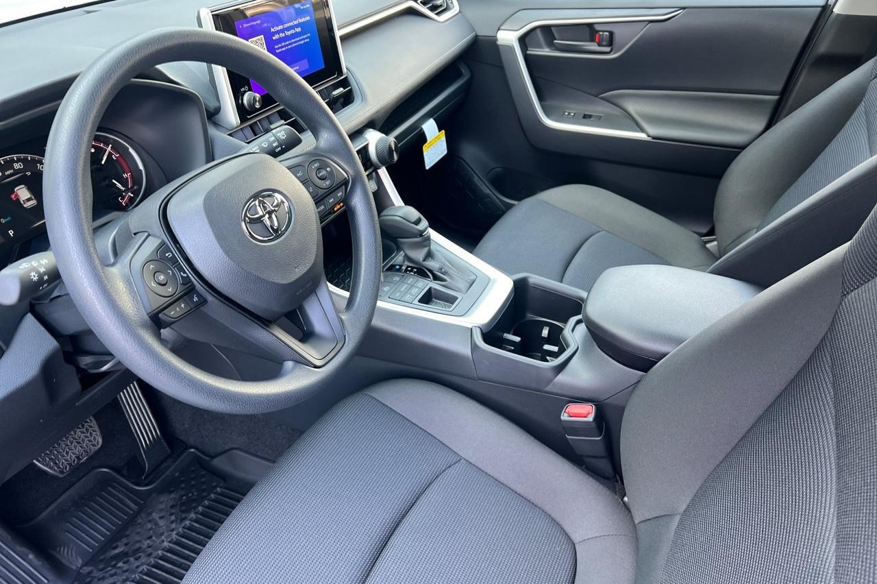 2025 Toyota RAV4 LE Ontario OR