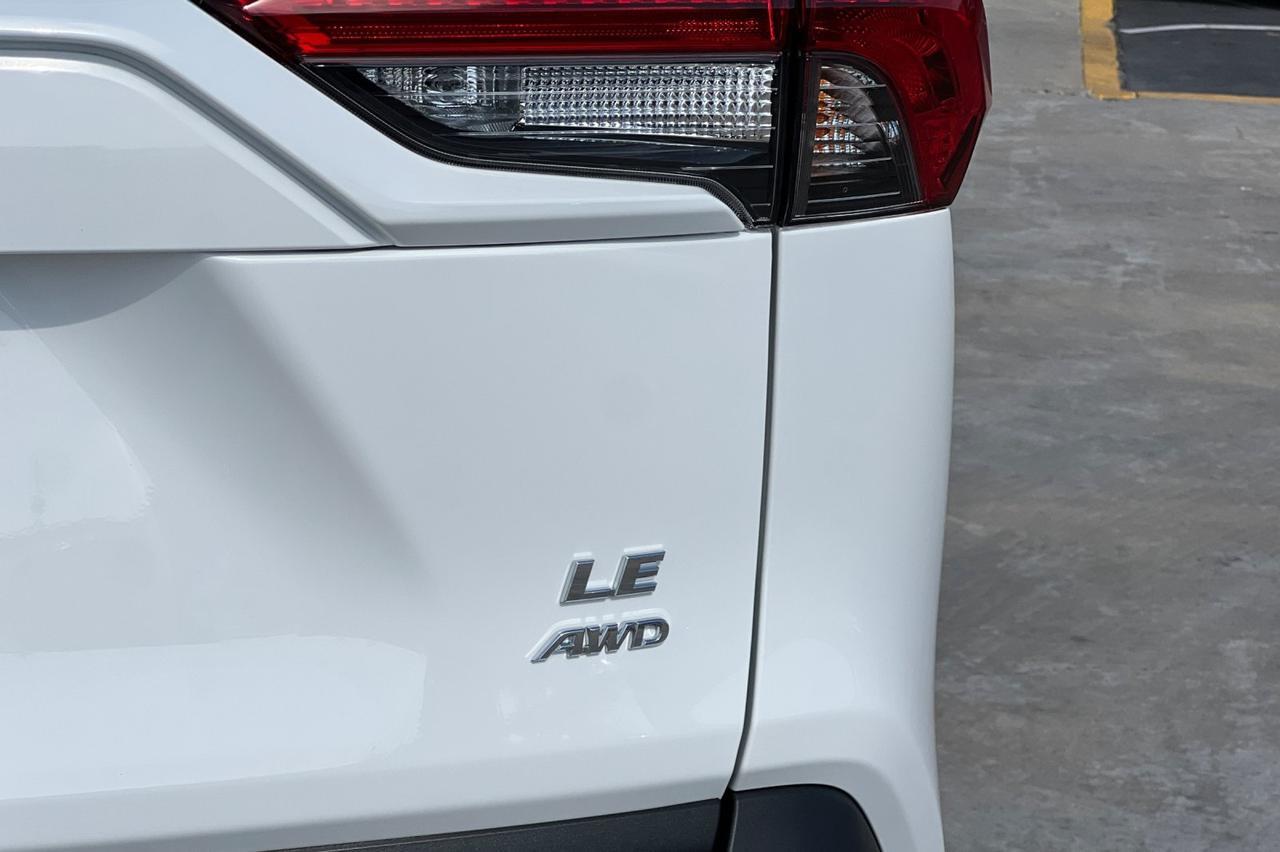 2025 Toyota RAV4 LE Ontario OR