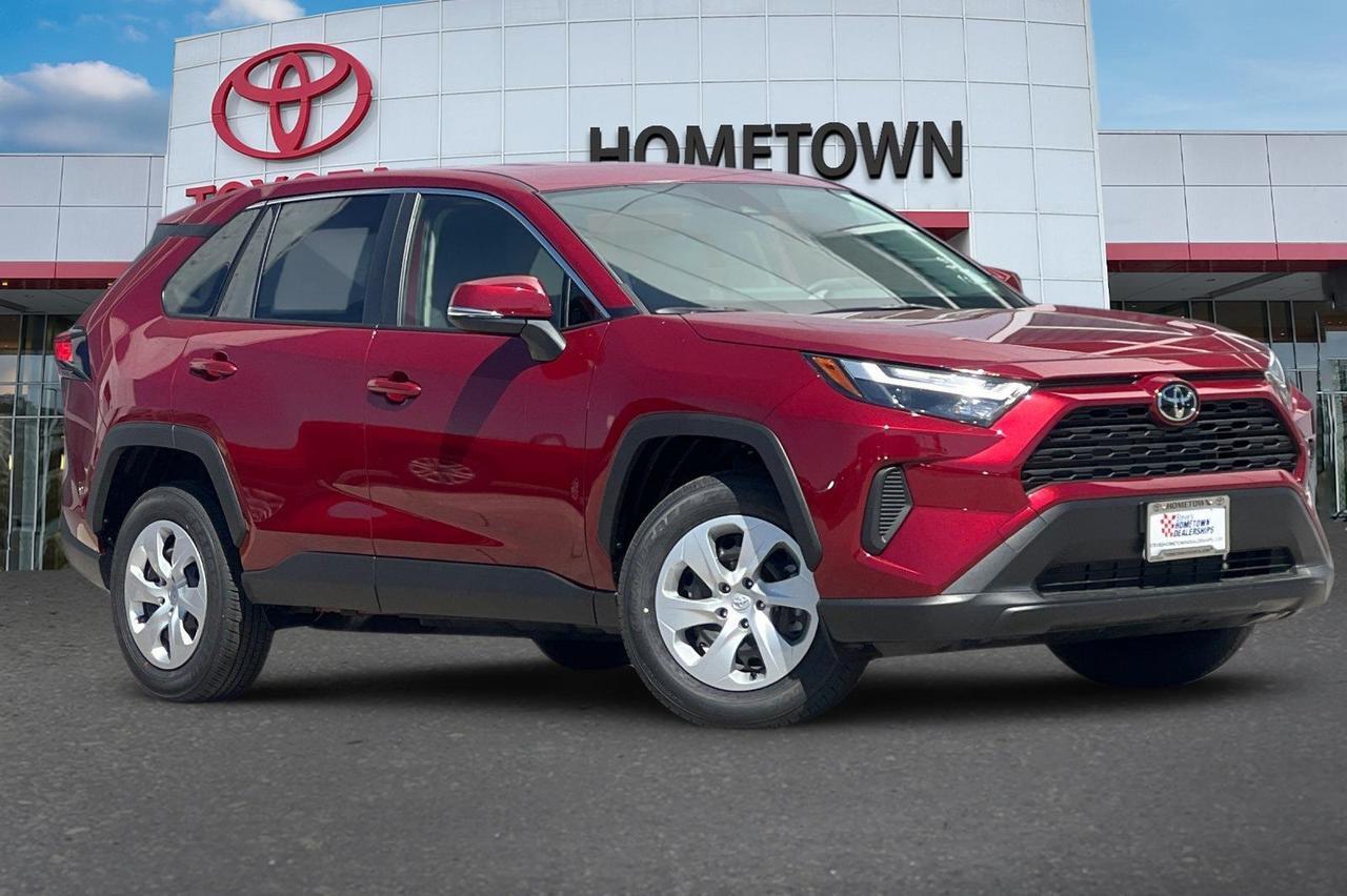 2025 Toyota RAV4 LE Ontario OR