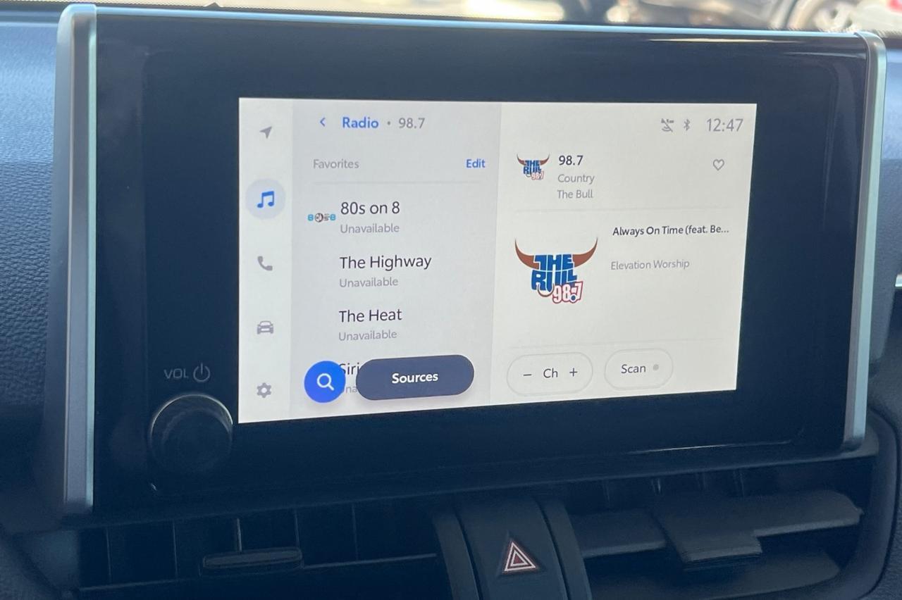 2025 Toyota RAV4 LE Ontario OR