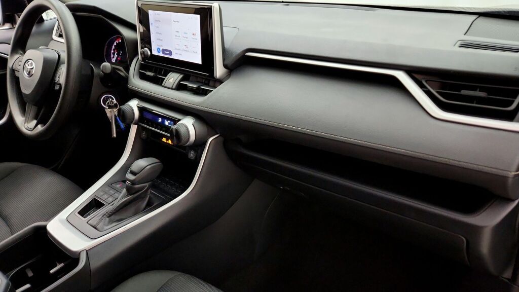 2025 Toyota RAV4 LE Laurel MD