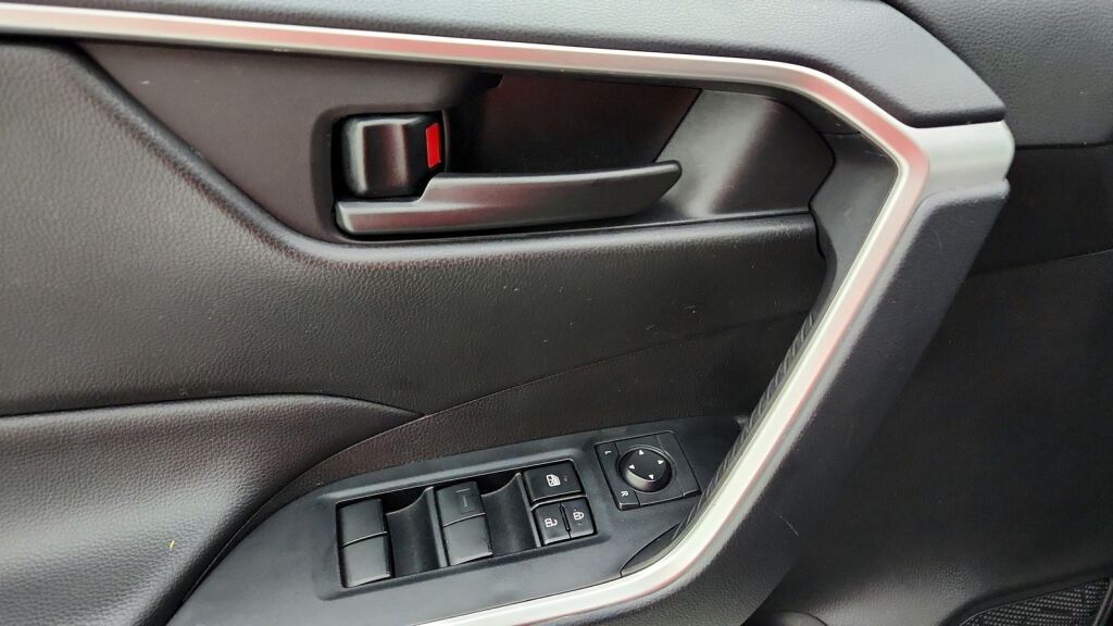2025 Toyota RAV4 LE Laurel MD