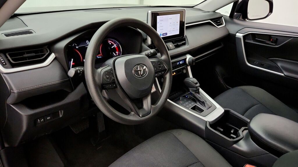 2025 Toyota RAV4 LE Laurel MD