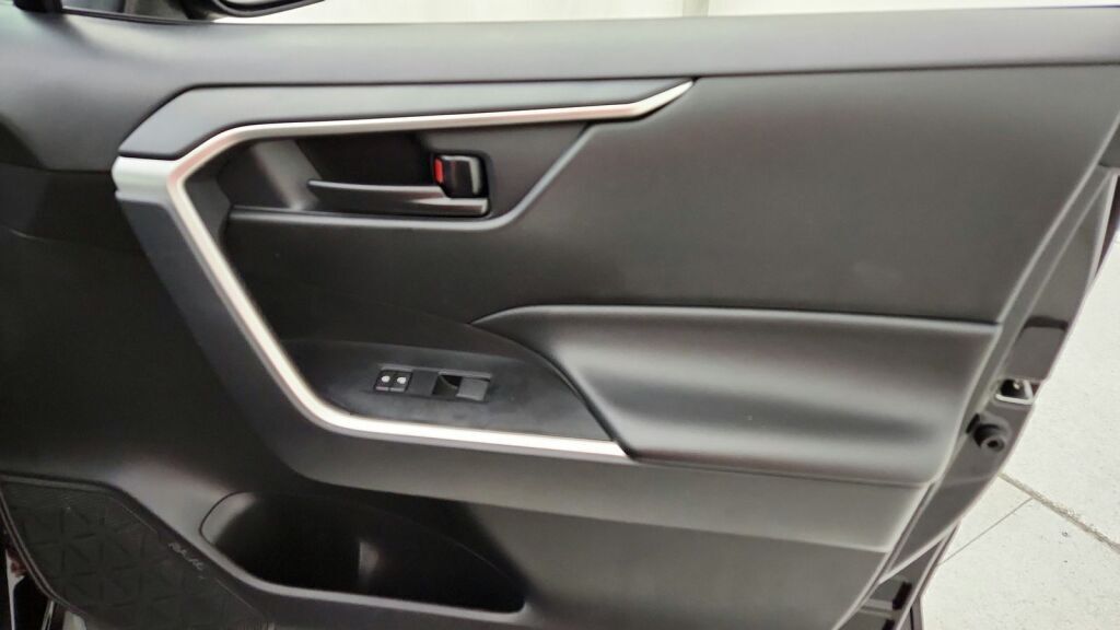2025 Toyota RAV4 LE Laurel MD