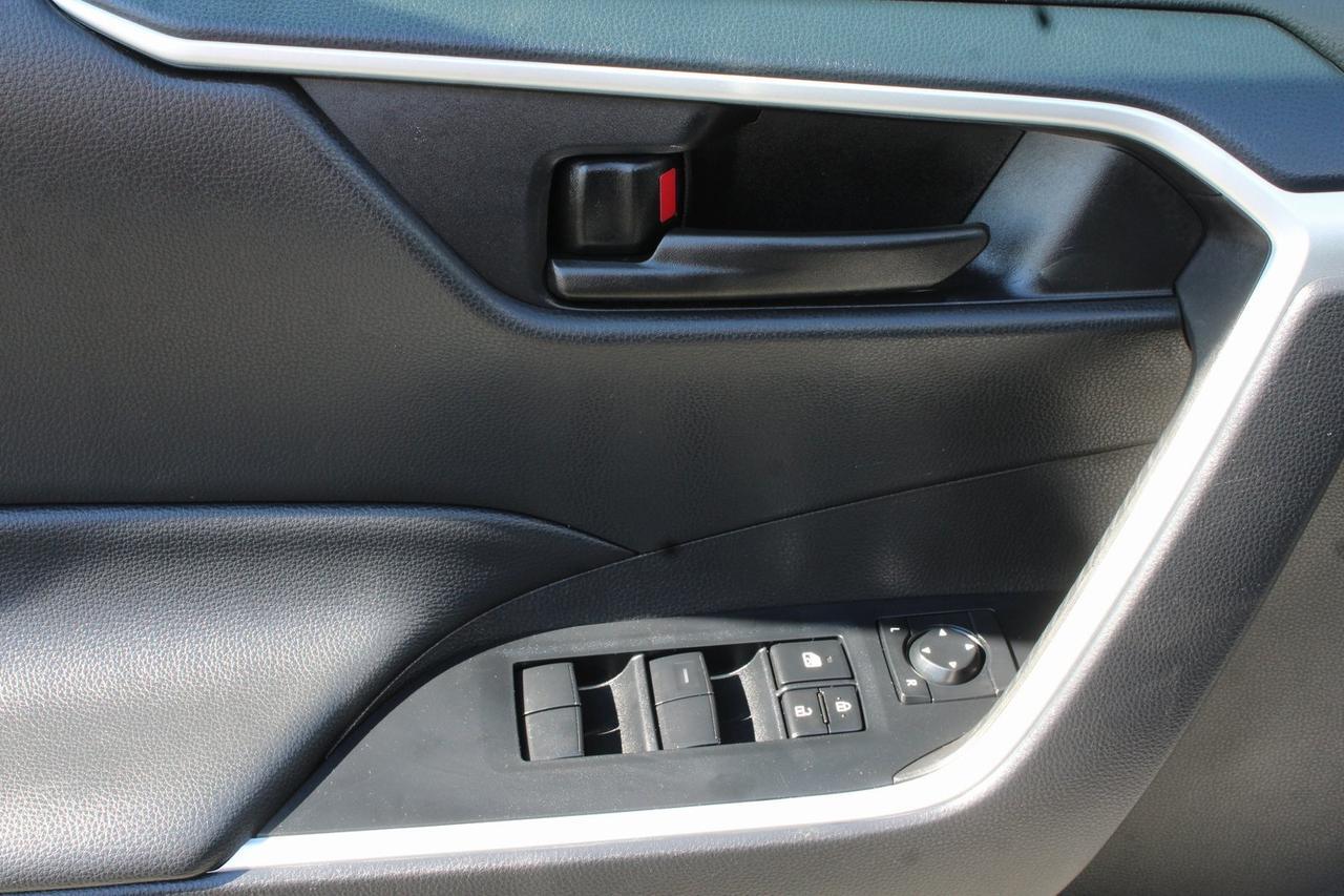 2025 Toyota RAV4 LE Stafford VA