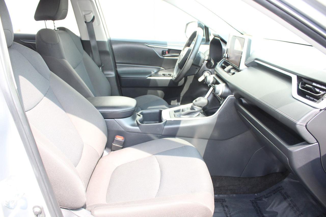 2025 Toyota RAV4 LE Stafford VA