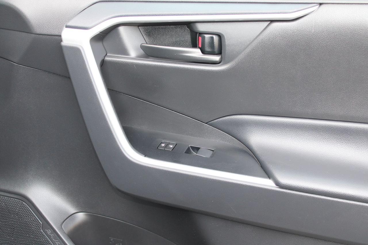 2025 Toyota RAV4 LE Stafford VA