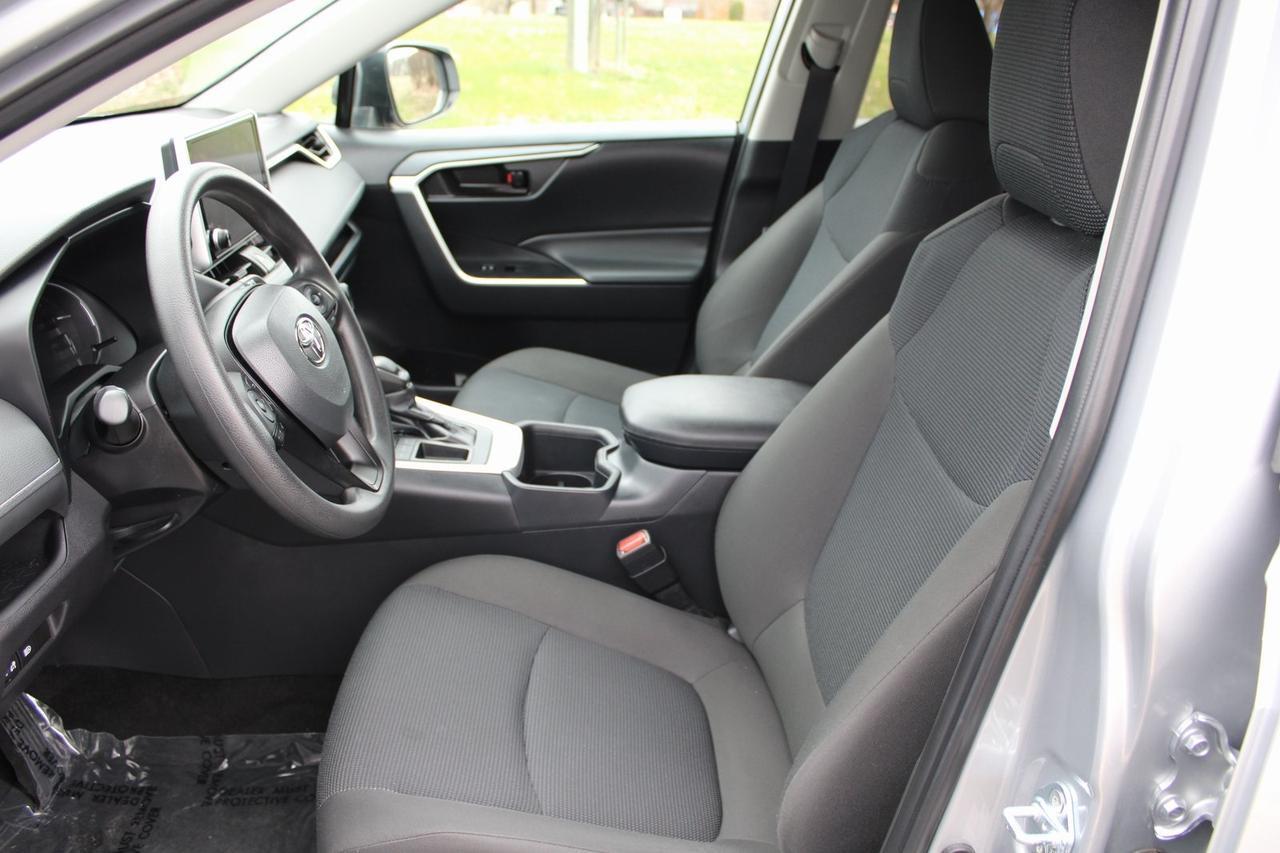 2025 Toyota RAV4 LE Stafford VA