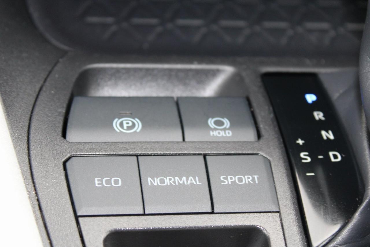 2025 Toyota RAV4 LE Stafford VA