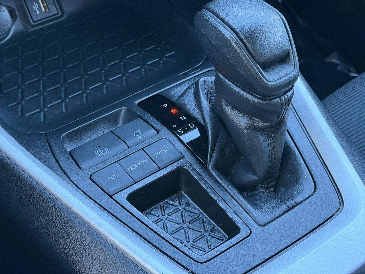 2025 Toyota RAV4 LE Stafford VA