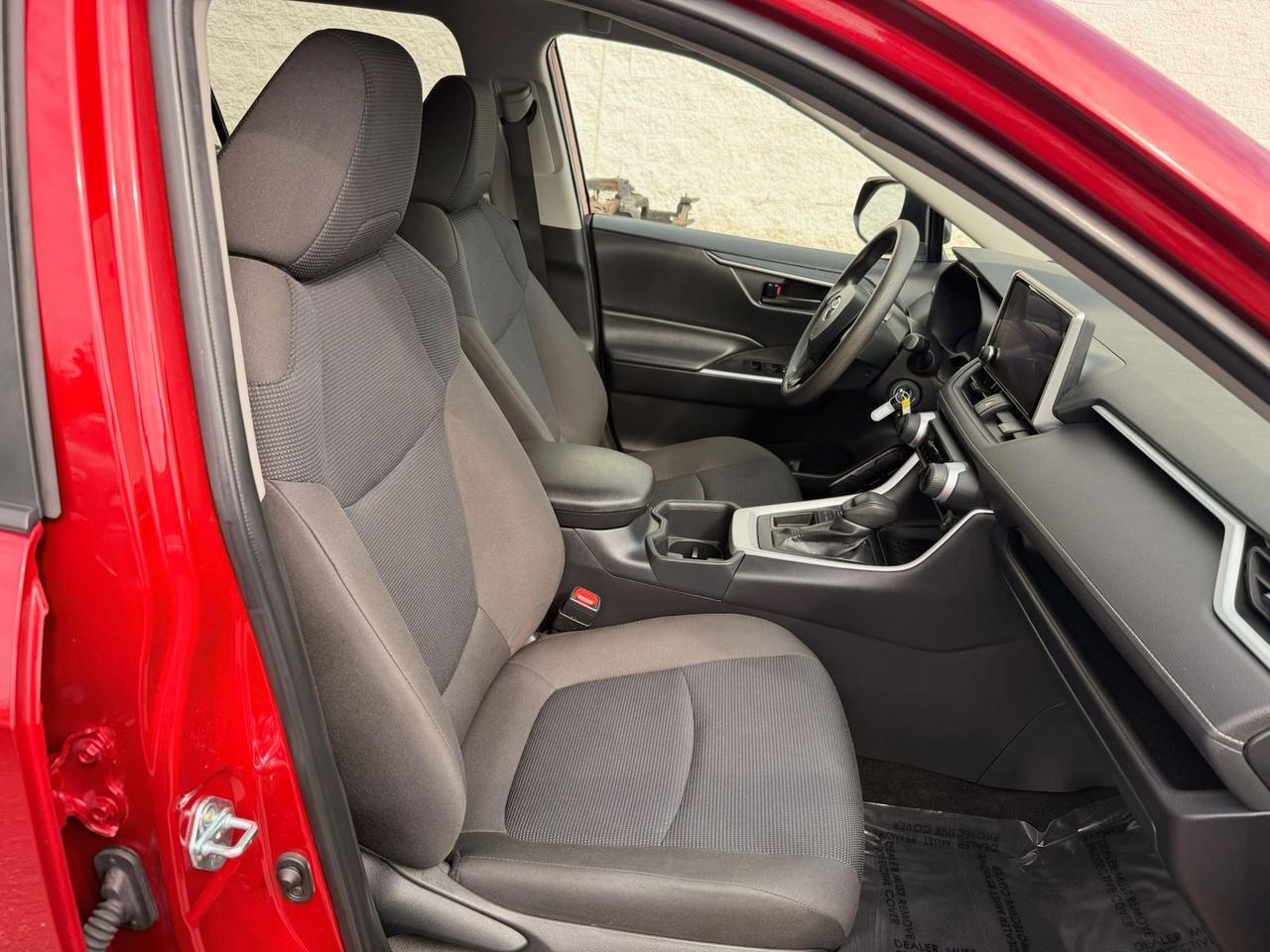 2025 Toyota RAV4 LE Stafford VA