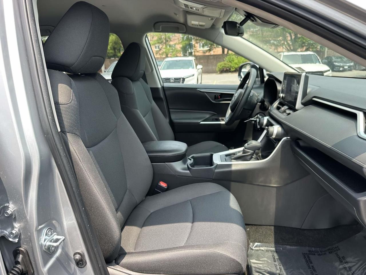 2025 Toyota RAV4 LE Alexandria VA