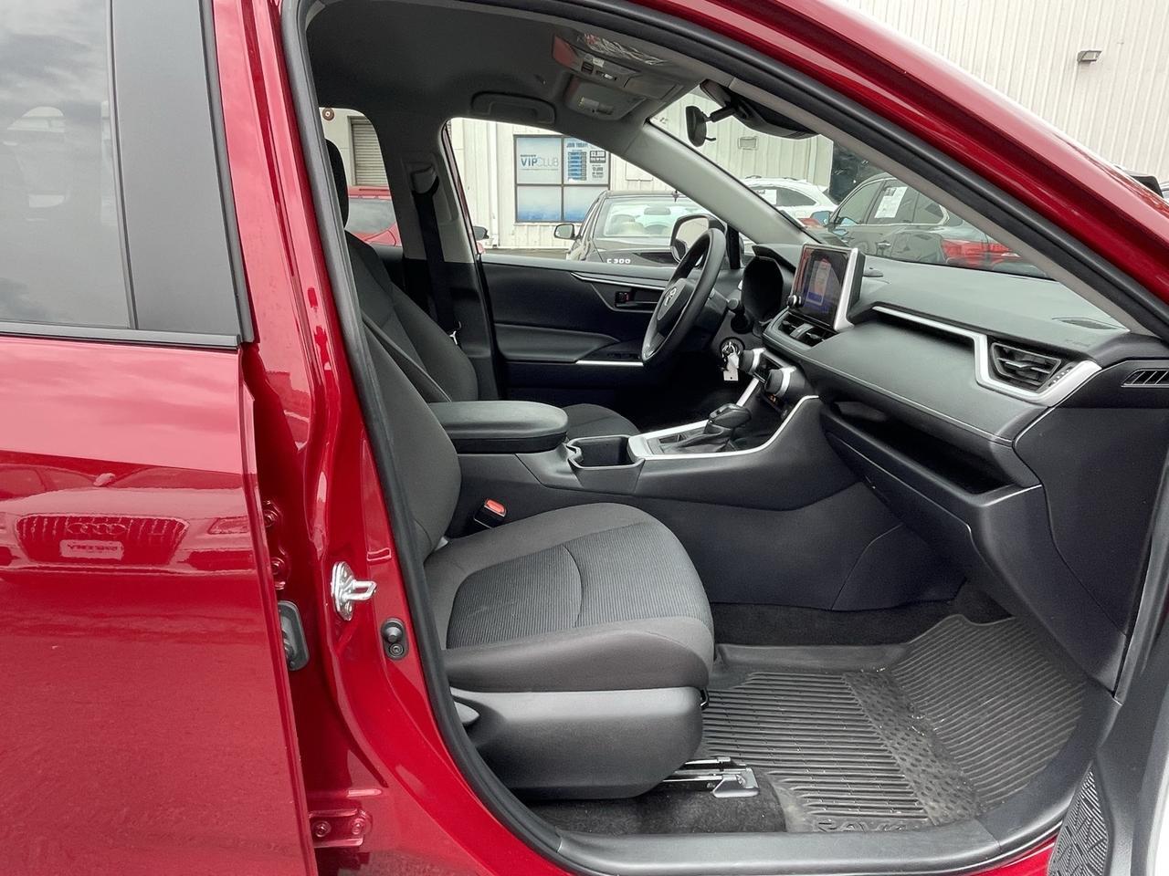 2025 Toyota RAV4 LE Alexandria VA