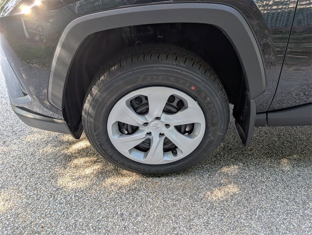 2025 Toyota RAV4 LE Cockeysville MD