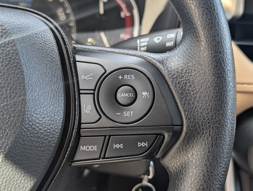 2025 Toyota RAV4 LE Cockeysville MD