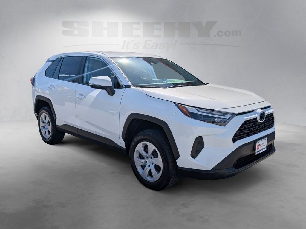 2025 Toyota RAV4 LE Cockeysville MD