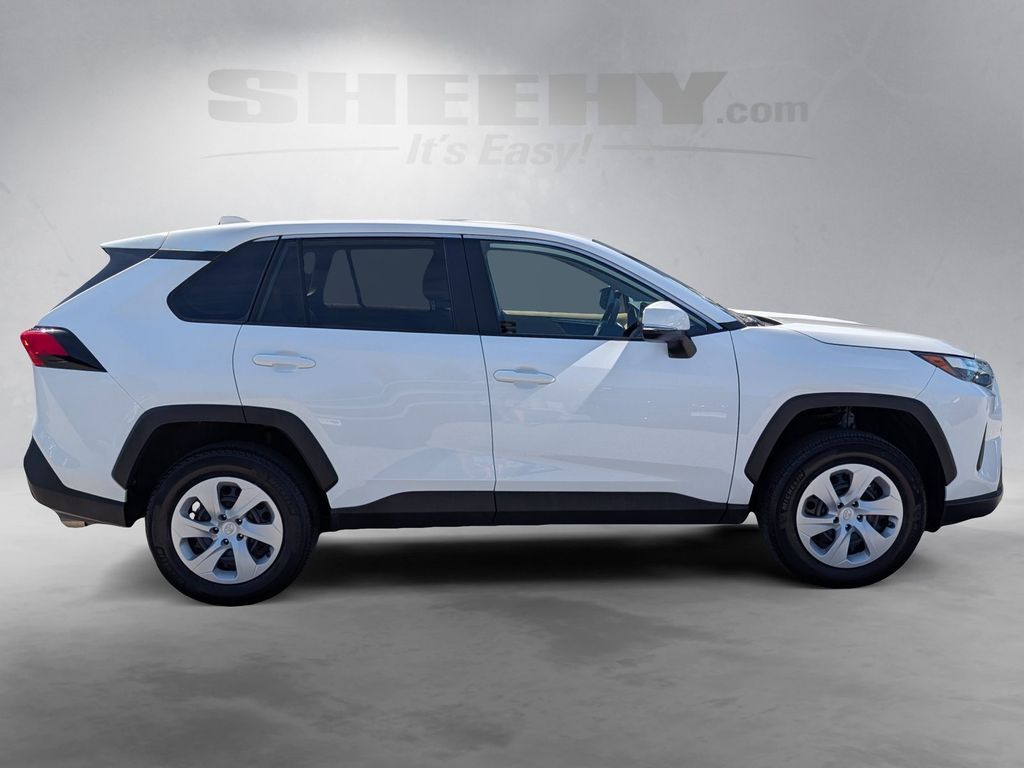 2025 Toyota RAV4 LE Cockeysville MD