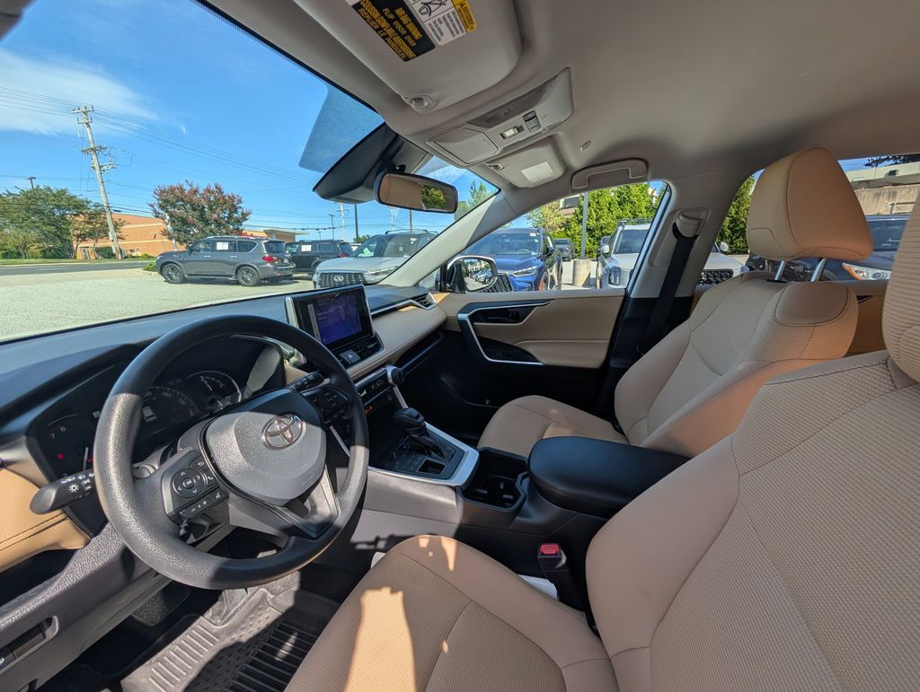 2025 Toyota RAV4 LE Cockeysville MD