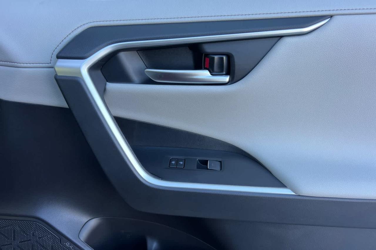 2025 Toyota RAV4 Limited Roseville CA