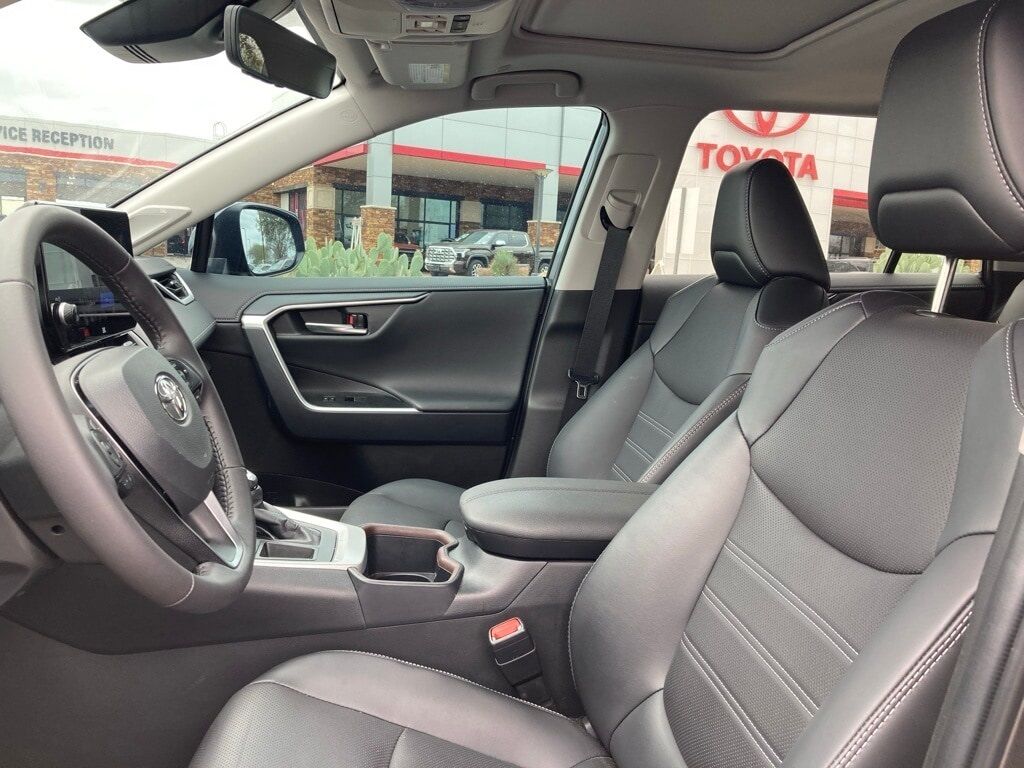 2025 Toyota RAV4 Limited San Antonio TX