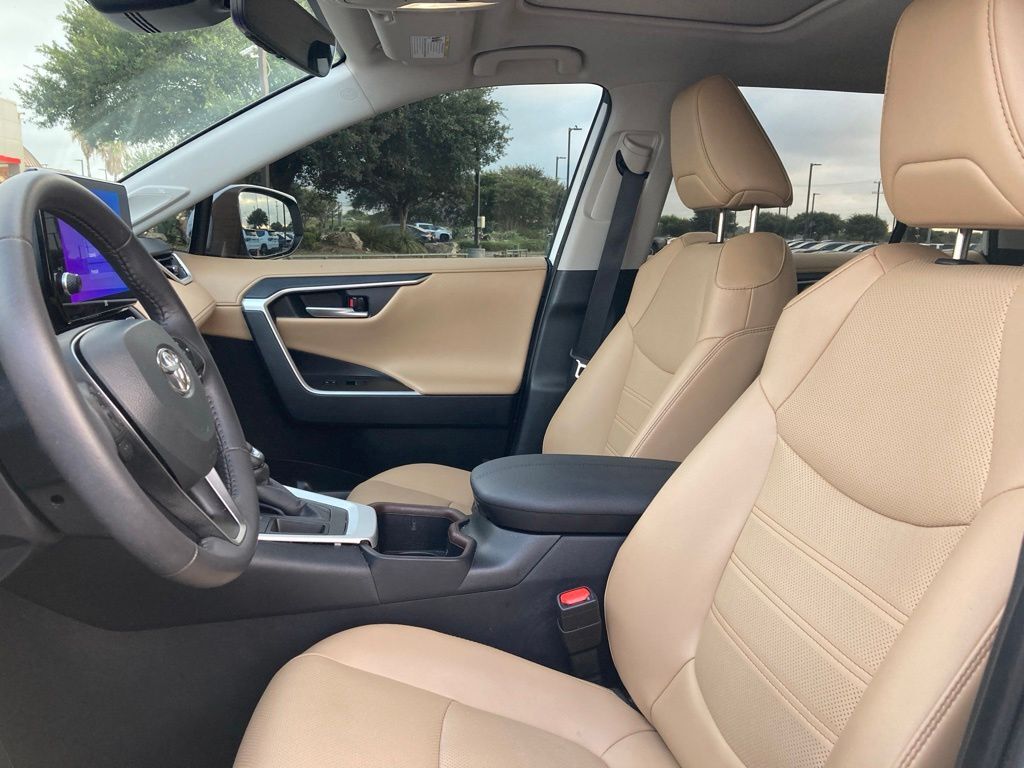 2025 Toyota RAV4 Limited San Antonio TX