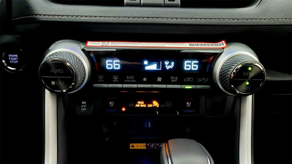 2025 Toyota RAV4 Limited Laurel MD