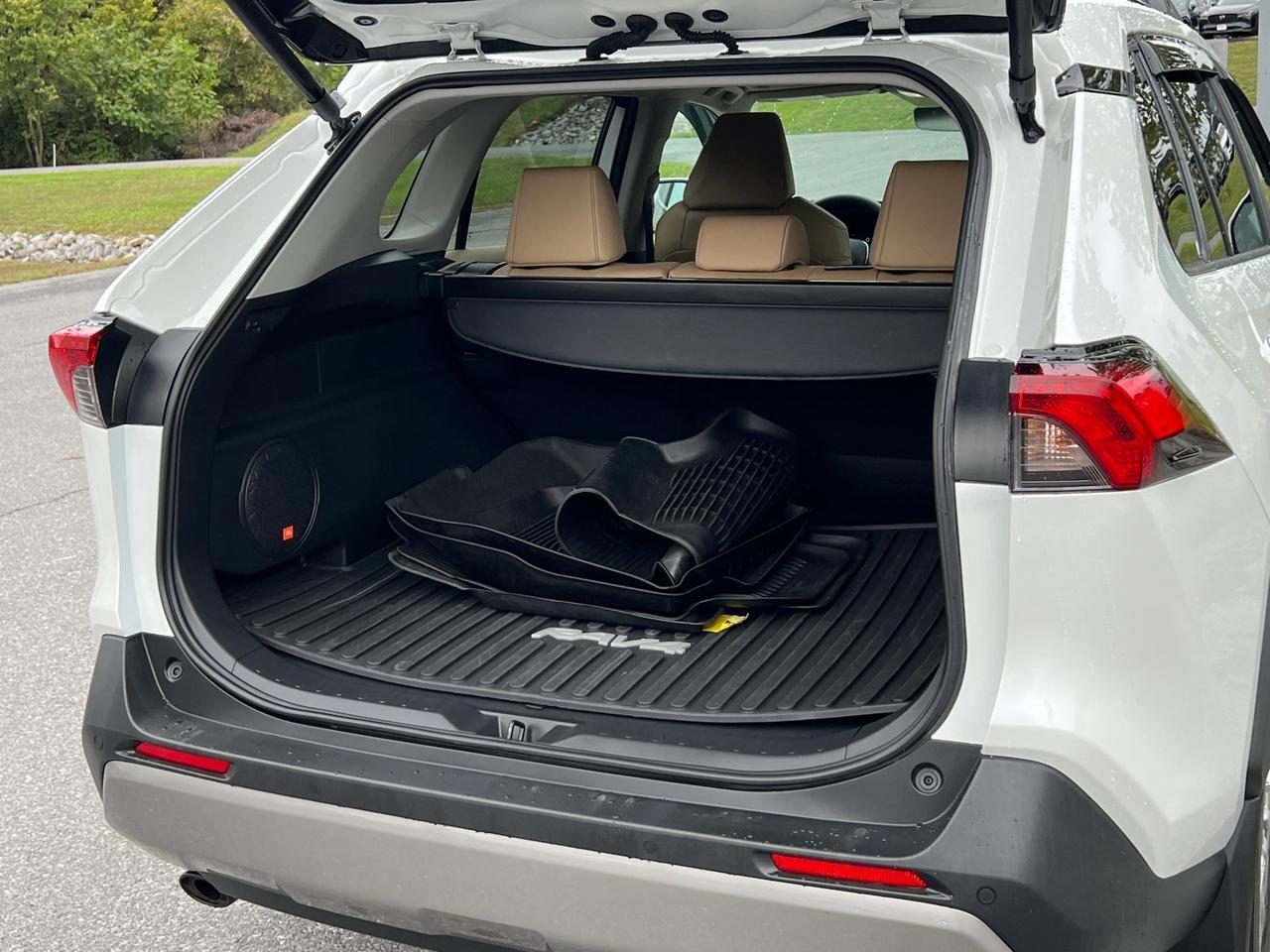 2025 Toyota RAV4 Limited Hagerstown MD