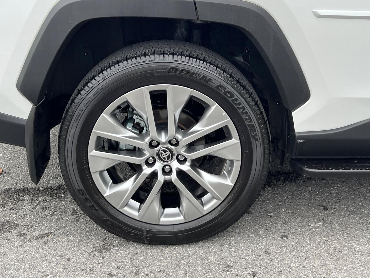 2025 Toyota RAV4 Limited Hagerstown MD