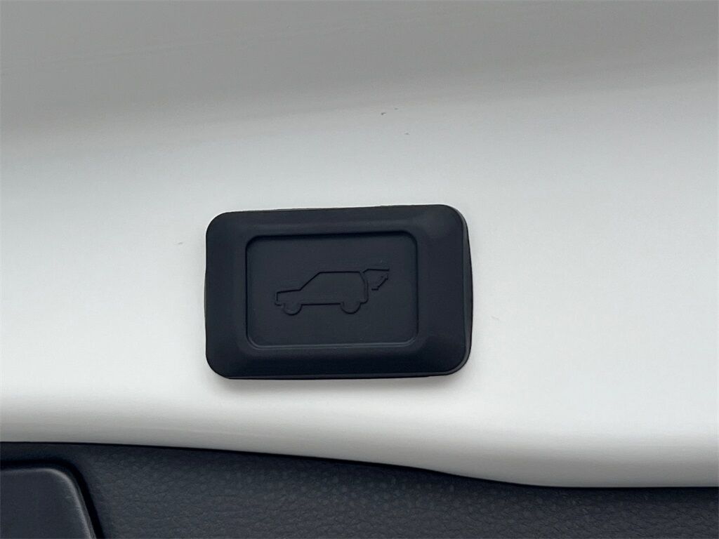 2025 Toyota RAV4 Limited Cockeysville MD