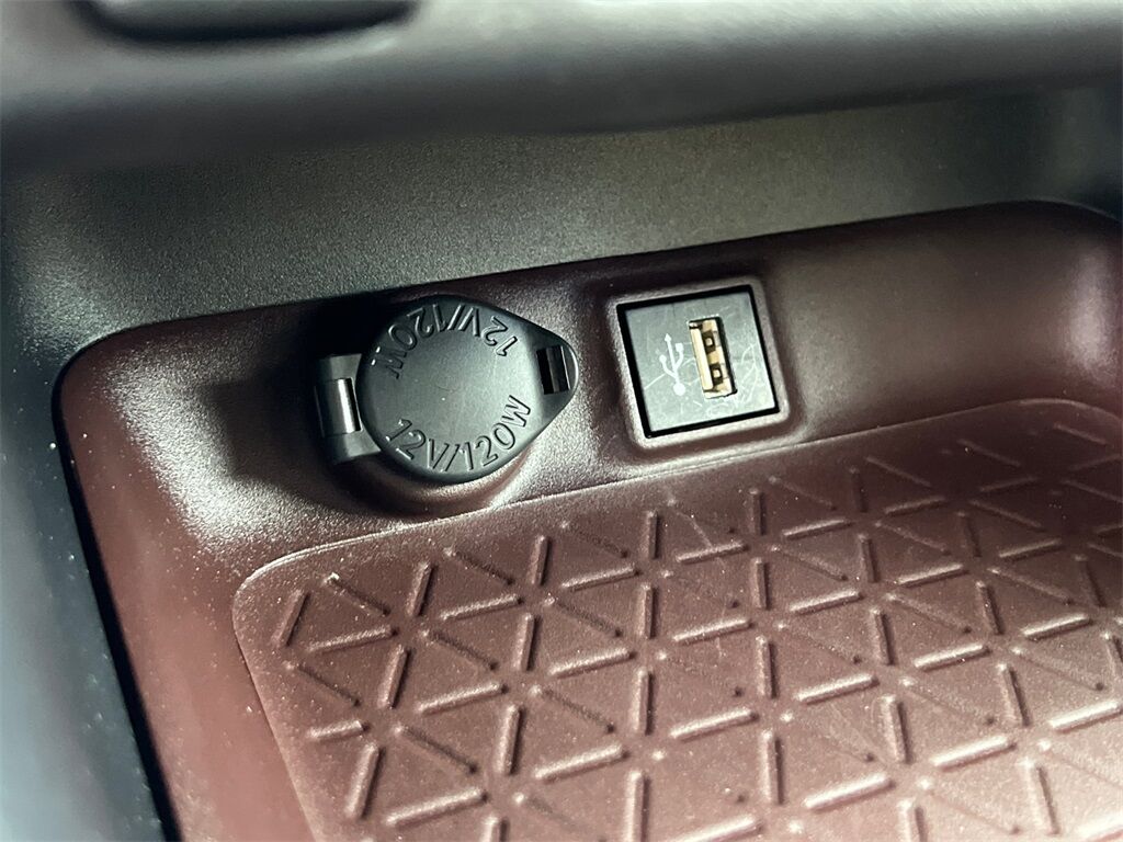 2025 Toyota RAV4 Limited Cockeysville MD