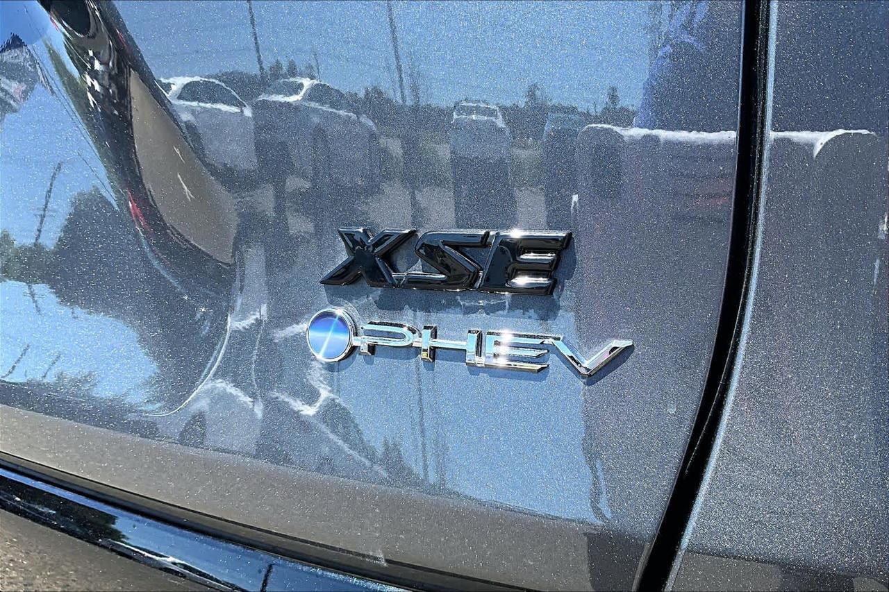 2025 Toyota RAV4 Plug-In Hybrid XSE Folsom CA