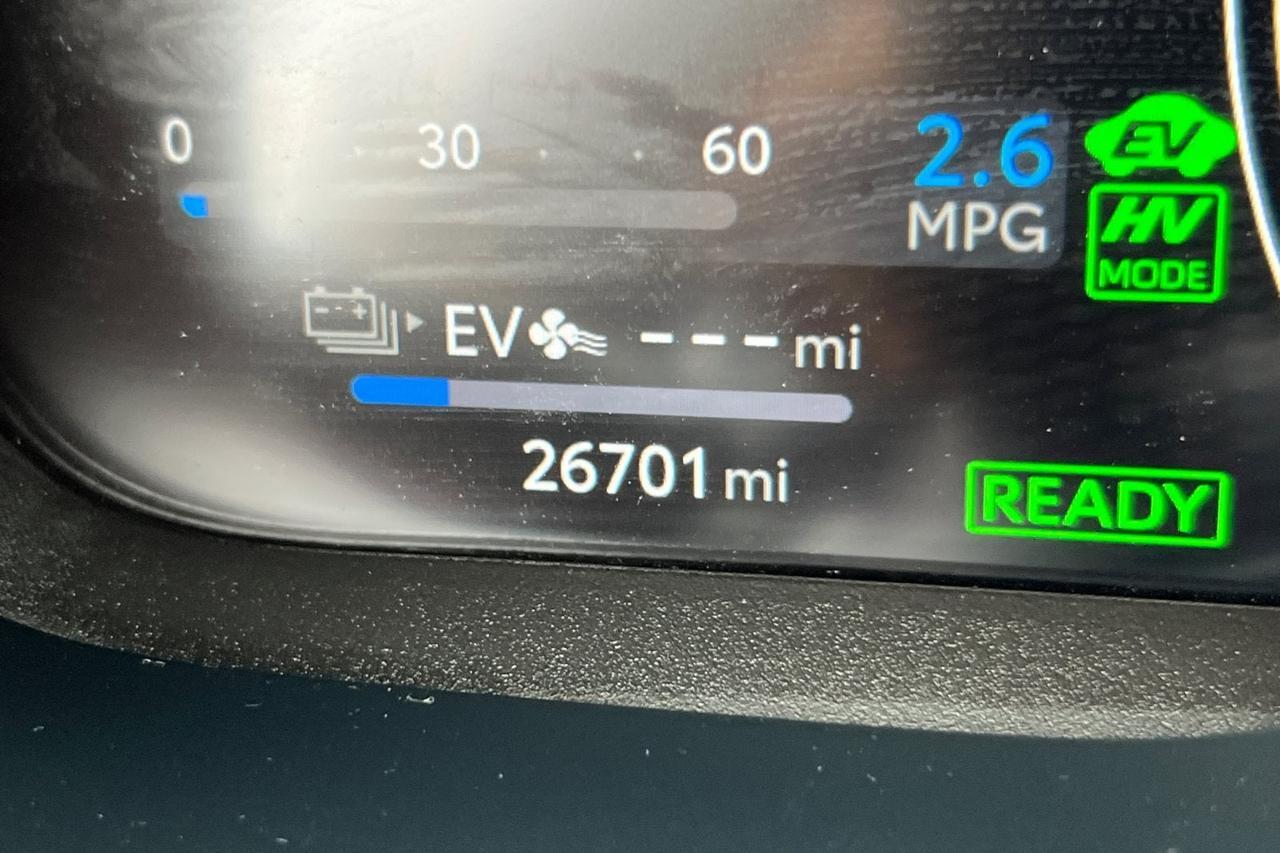 2025 Toyota RAV4 Plug-In Hybrid XSE Roseville CA