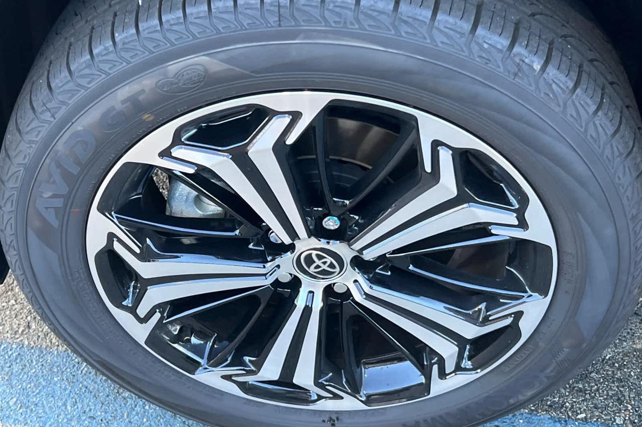 2025 Toyota RAV4 Plug-In Hybrid XSE Roseville CA