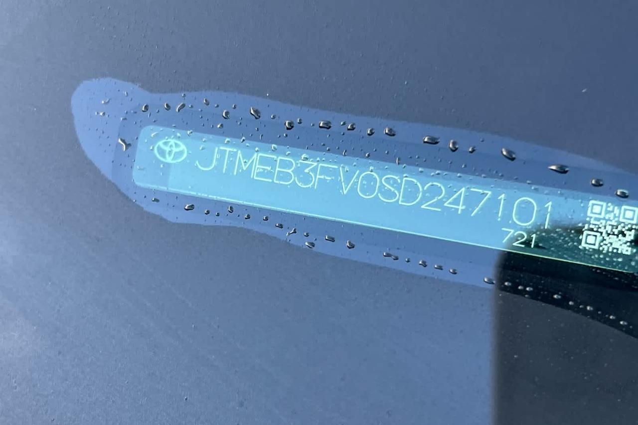 2025 Toyota RAV4 Plug-In Hybrid XSE Roseville CA