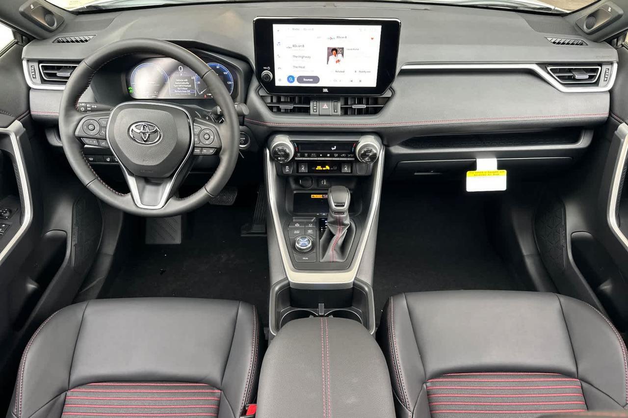 2025 Toyota RAV4 Plug-In Hybrid XSE