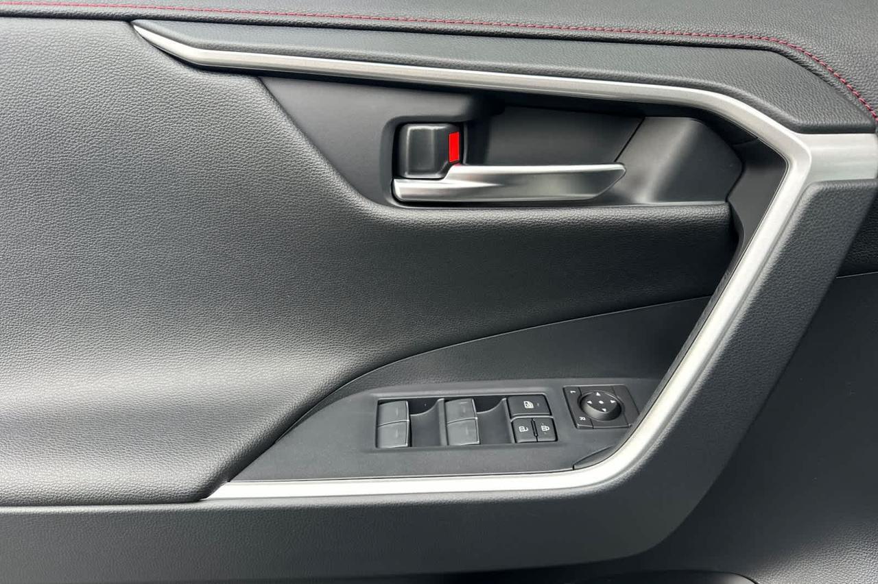 2025 Toyota RAV4 Plug-In Hybrid XSE Roseville CA