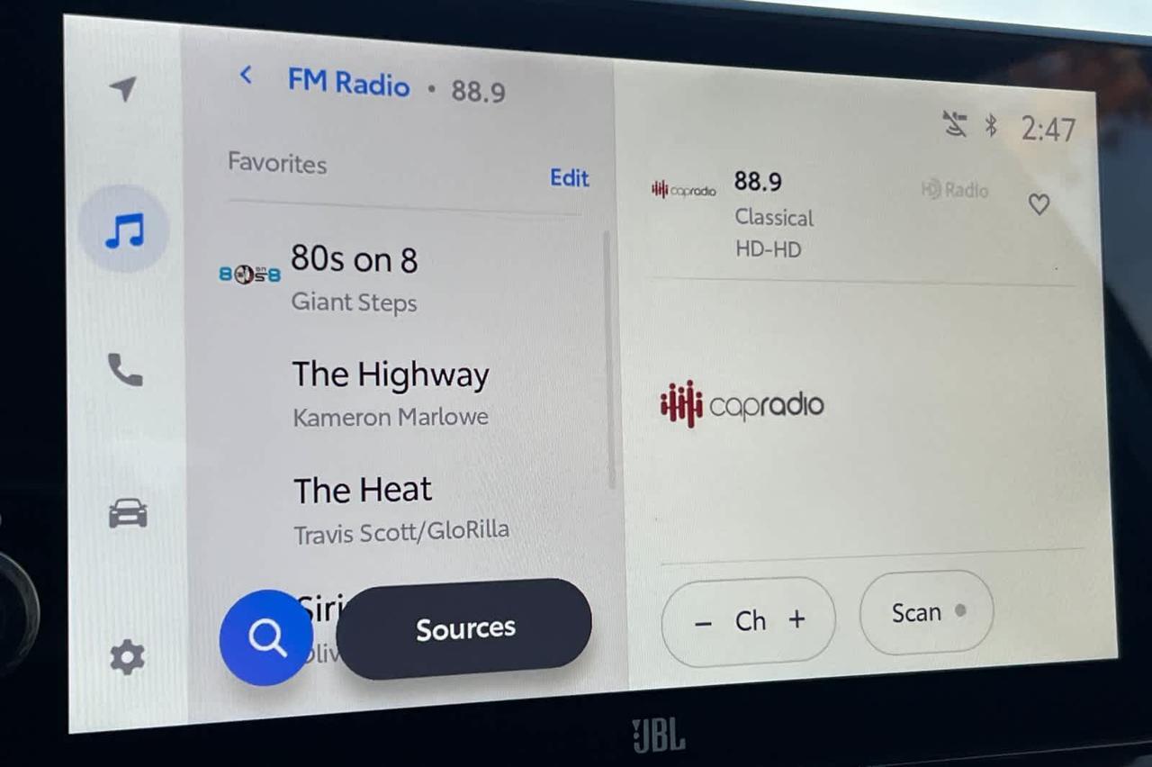 2025 Toyota RAV4 Plug-In Hybrid XSE Roseville CA