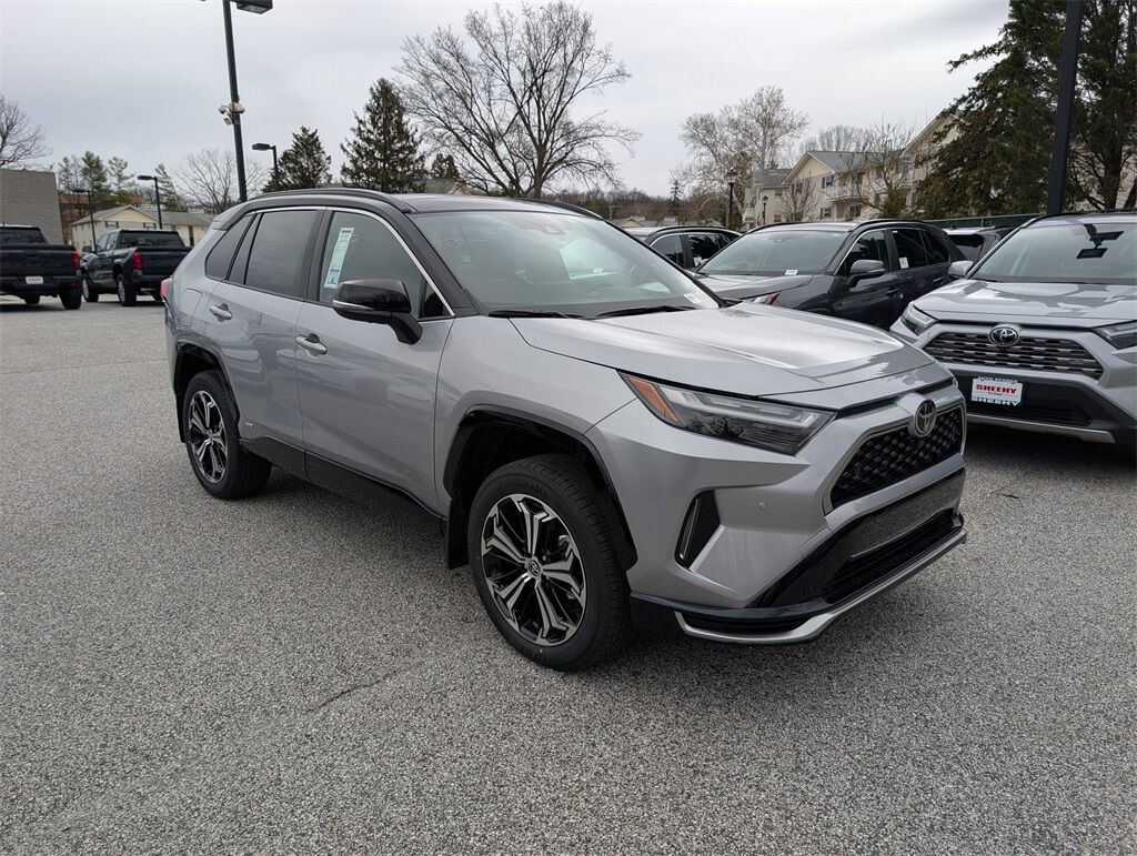 2025 Toyota RAV4 Plug-In Hybrid