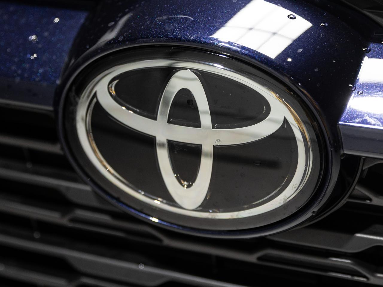 2025 Toyota RAV4 XLE AWD Cranberry PA