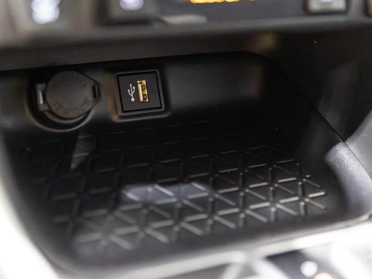 2025 Toyota RAV4 XLE AWD Cranberry PA