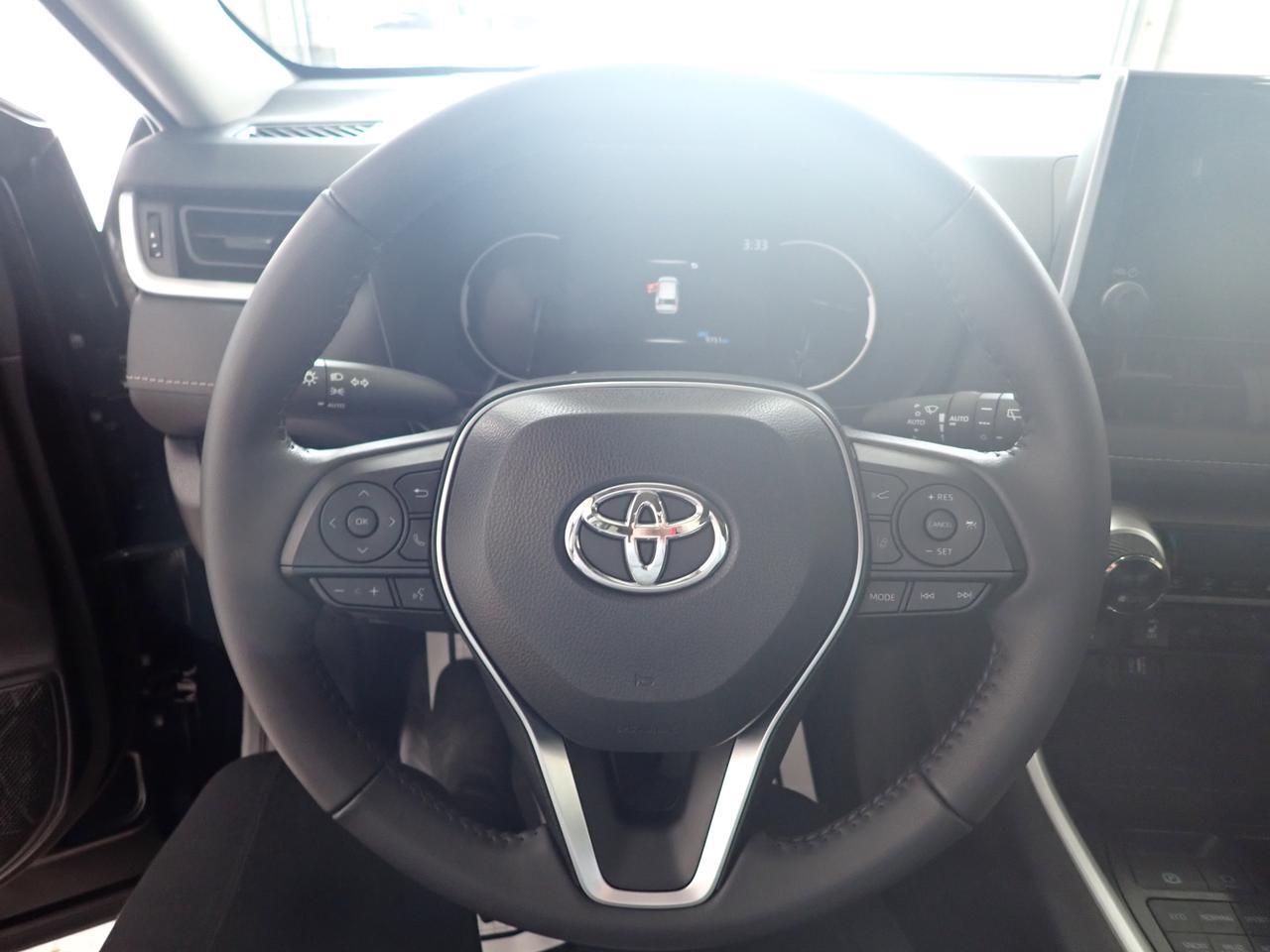 2025 Toyota RAV4 XLE AWD LEATHER SUNROOF Listowel ON