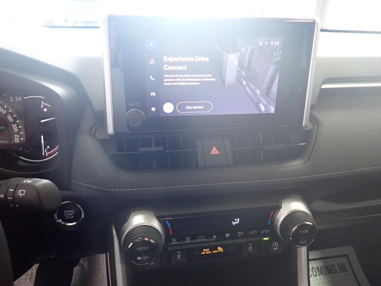 2025 Toyota RAV4 XLE AWD SUNROOF Listowel ON