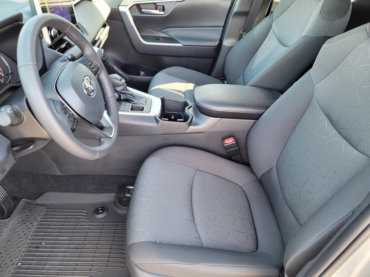 2025 Toyota RAV4 XLE AWD Vacaville CA