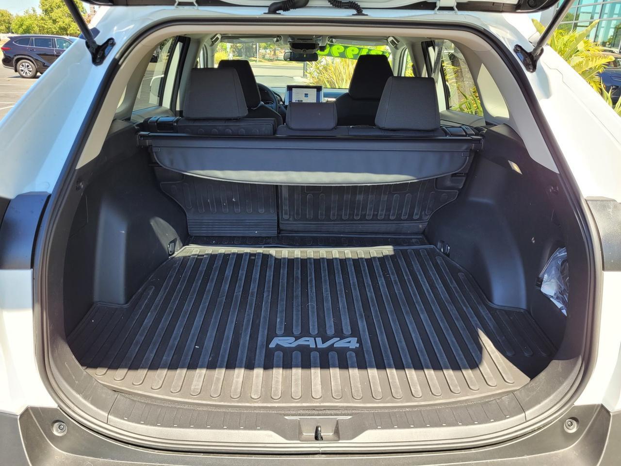 2025 Toyota RAV4 XLE AWD Vacaville CA