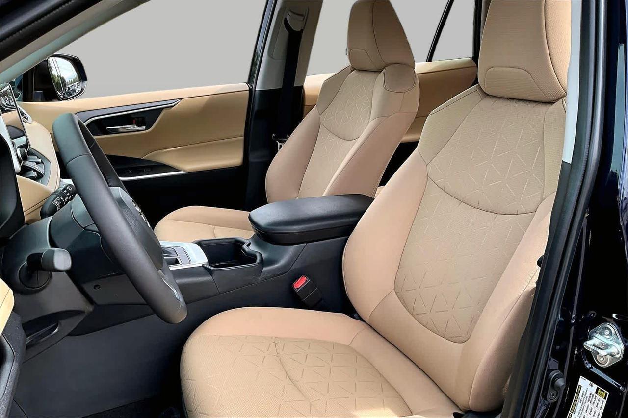 2025 Toyota RAV4 XLE Folsom CA