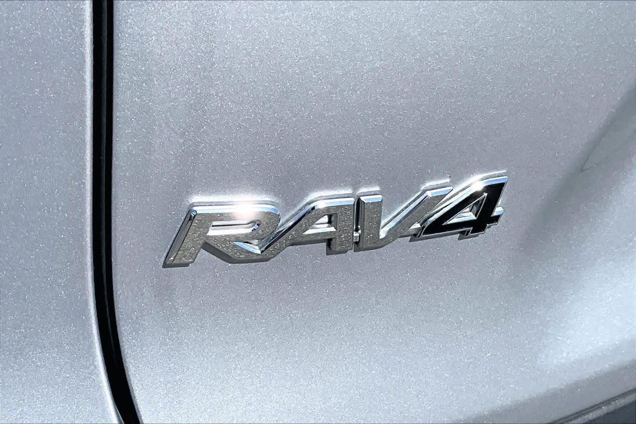 2025 Toyota RAV4 XLE Folsom CA