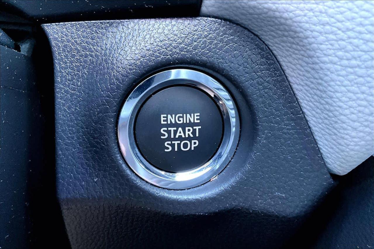 2025 Toyota RAV4 XLE Folsom CA